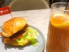 -必胜客(上海新南方商城PH店)
