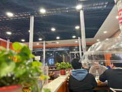 -哈尔滨小酒馆·鲜肉现穿自助烧烤(康新花园店)