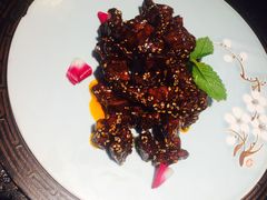 -万重锦·人文川菜馆(骡马市店)