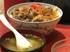 牛肉饭-虹梅食堂·爱蝦乃家