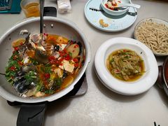 -佬麻雀·剁椒鱼头(京基KK One店)