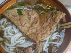 -花溪牛肉粉(八鸽岩店)