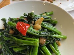 -粤盛海鲜平价店(洛溪食街店)