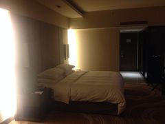 iphone_upload_pic-昆明中心皇冠假日酒店