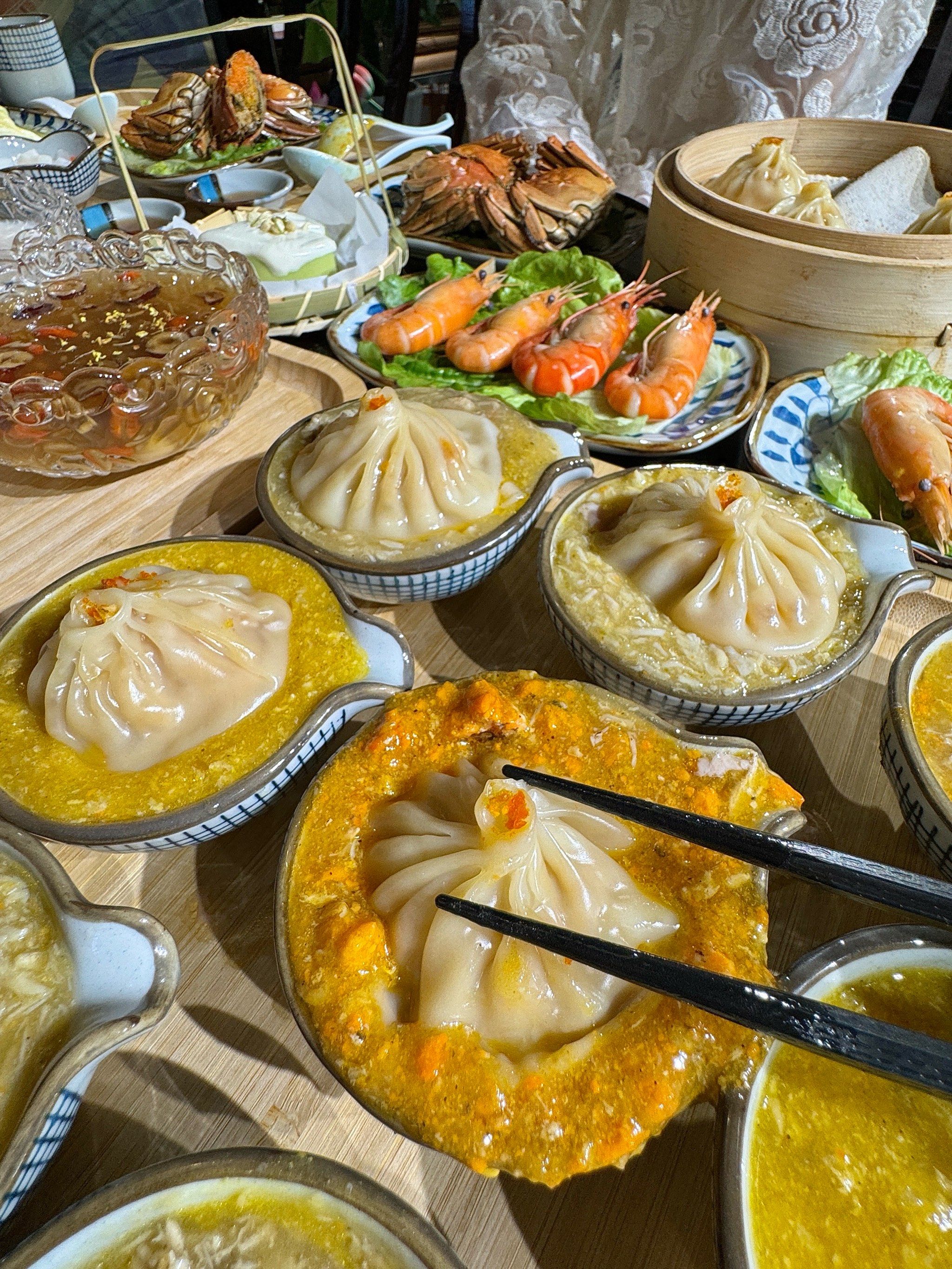 杭州本地人建议:是值得花点小钱去吃的蟹黄