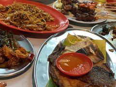 -黄亚华小食店(Jalan Alor)