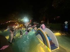 -森波拉火山温泉