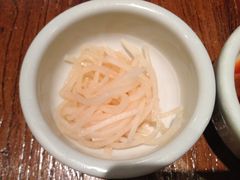 IMG_4384-萨拉伯尔(燕莎友谊商城店)