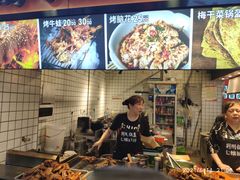 -八一好吃街·高品美食广场