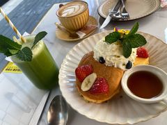 自制树莓松饼-304/BRUNCHRESTAURANT