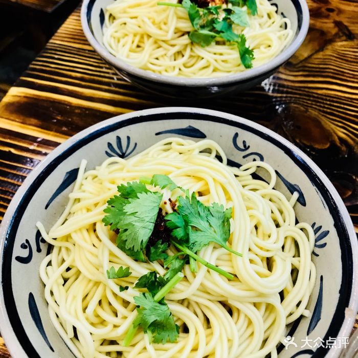 黑白电视老长沙吃货铺(世贸店)秘制拌面图片 - 第78张