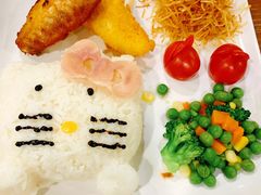 -布鲁豪斯亲子欢乐家庭餐厅
