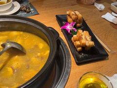 -一朵菌·野生菌探索家火锅(南亚店)