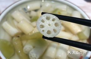 Refreshing Lotus Stem Salad