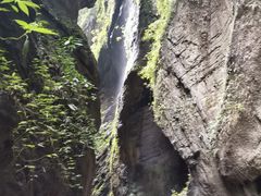 -龙水峡地缝景区