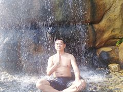 -江门古兜温泉小镇