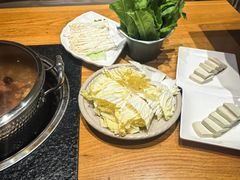 -额尔敦传统涮.冰煮羊火锅(乌兰察布体育场店)