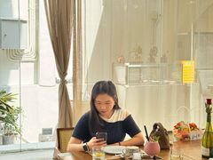 -Mark&Mars Restaurant