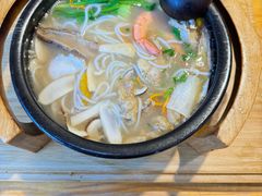 -勺子米线·云南传统小吃市集(四方街店)