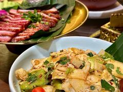 -老滇山寨•云南特色菜•地方菜•民族风情歌舞表演(金碧店)