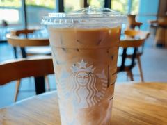 -星巴克臻选(成都环球乐天店)