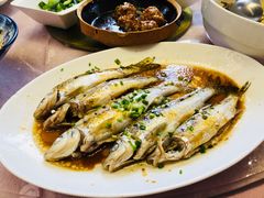 -九华山聚龙大酒店
