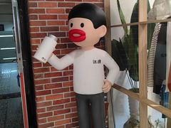 -第5大道精品休闲购物广场