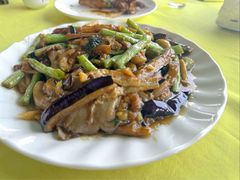 茄子炒豆角-淇沙湾渔村餐厅