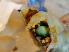 -必胜客(世纪港湾店)