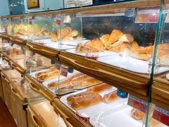 面包甜点陈列柜-新侨三宝乐面包店(崇文门店)
