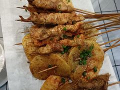 -狮龙啤酒烧烤屋(建二路店)