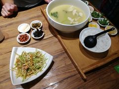 -茶花妹子云南餐厅(传媒大学店)