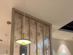 -蜜桃餐厅·伴山(绿宝广场店)