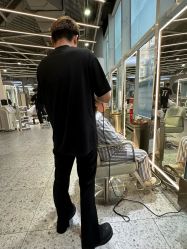 -PE SALON 