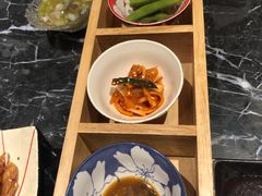 -山川小町·极番烧肉(新地假日广场店)
