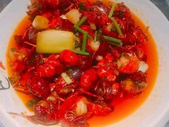 -巴厘龙虾·榜首油焖大虾(音乐学院·沿江酒馆店)