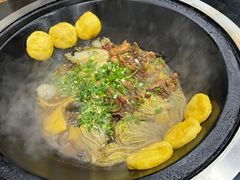 -山妹子铁锅炖