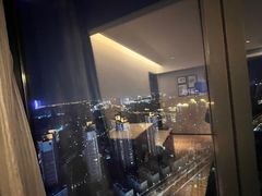 -上海龙之梦万丽酒店