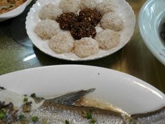 -年辉渔村·非遗传承餐厅(新丰江店)