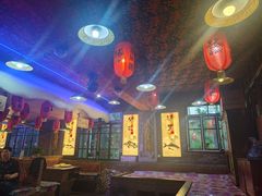 -鱼窝棚柴火铁锅炖(富山屯店)