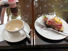 -上海衡山路十二号华邑酒店