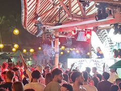 -FINNS Beach Club