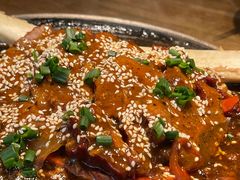 招牌田园火焰牛肋骨-蜜桃餐厅·伴山(湖滨商业街店)