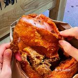 救命，这个大大鸡腿真的是比脸还大️炸的油亮亮的