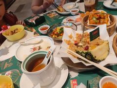-悦得闲广式点心茶楼(蓝鲸世界店)