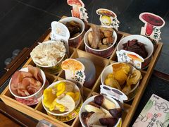 -菌自由丨野生菌火锅特色庭院餐厅(丽江古城店)