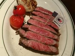 -MONICH牛排融合餐厅(和义大道购物中心店)