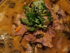 -巴特餐饮6加1音乐餐吧·新疆菜