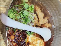 -魔都三兄弟酸辣粉·蘸卤炸串(虹桥万科店)