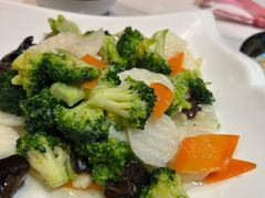-南山翁新概念川菜(红山常发广场店)